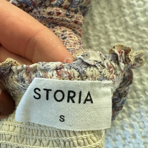 Storia Tiered Floral Dress Red Dress Boutique - Picture 3 of 3